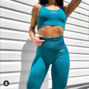 TEAL WORKOUT SET